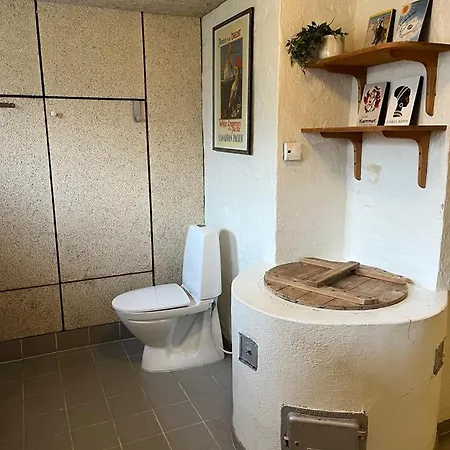 Rum i privatbostad Bynaert Kaeldervaerelse Taet Pa E45 Kolding